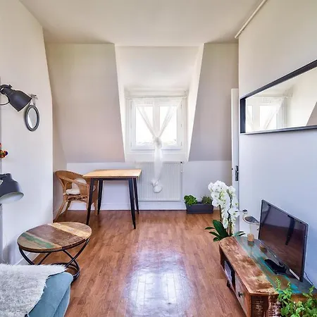 Guestready - Bright Apartment With Eifel Tower View Apartment