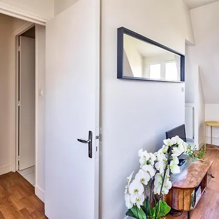 Guestready - Bright Apartment With Eifel Tower View * Paris